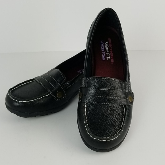 Skechers Shoes - Skechers relaxed fit memory foam loafer